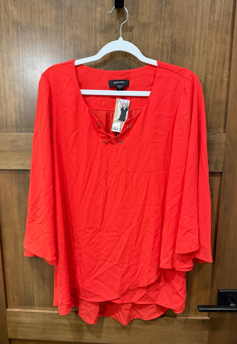 NWT Karen Kane Red Lace Up V-Neck Blouse Bell Sleeve‎ High Low Top Women's Large
